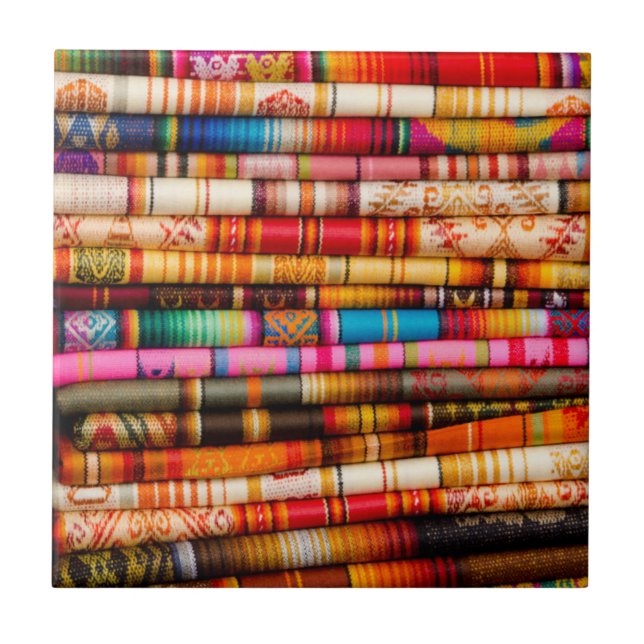 Azulejo Ecuador, Área de Quito, Mercado de Artesanía de Ot (Frente)