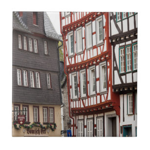 Azulejo Edificios urbanos con entramado de madera