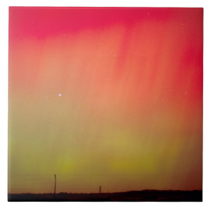 Azulejo EE. UU., Idaho. Aurora borealis, luces del norte a