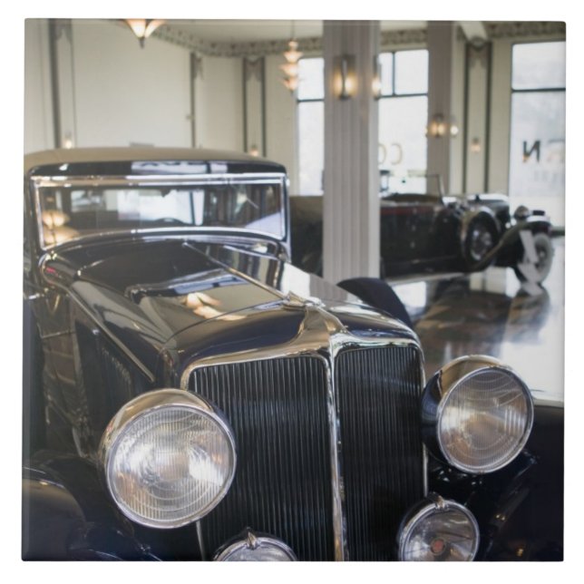 Azulejo EE. UU., Indiana, Auburn: Auburn, Cord, Duesenberg (Frente)