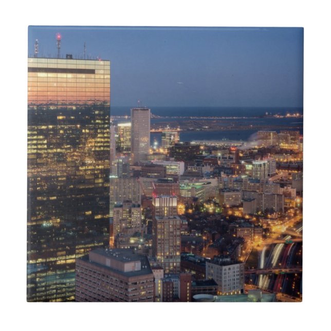 Azulejo El edificio de Boston con la luz se arrastra en el (Frente)