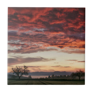 Azulejo El hermoso paisaje del cielo rojo