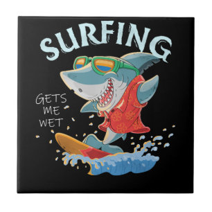 Azulejo El Surfing Me Consigue Regalos De Tiburón Gracioso
