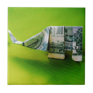 Azulejo Elefante del origami de la factura del dólar sobre