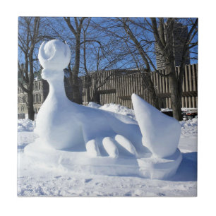 Azulejo Escultura de nieve de foca, Quebec, Canadá
