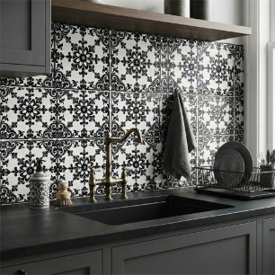Azulejo Español de Rollo en Blanco y Negro