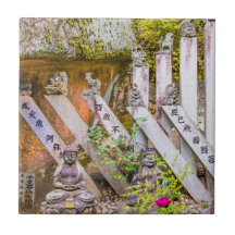 Estatuas de Buda en el templo Senko-ji