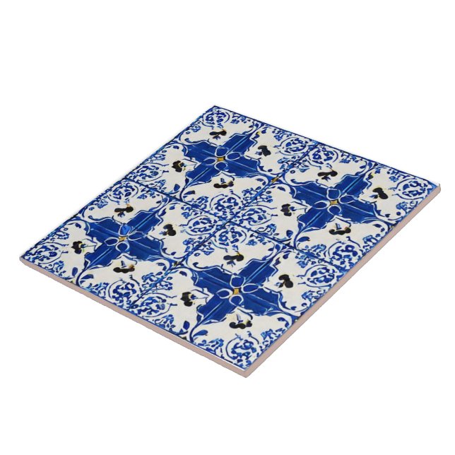 Azulejo Estilo mediterráneo con flores azules blancas (Lado)