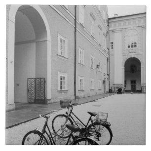 Azulejo Europa, Austria, Salzburgo. Bicicletas en la