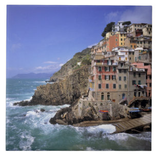 Azulejo Europa, Italia, Riomaggiore. Riomaggiore está cons