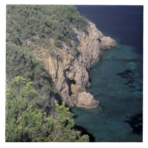 Azulejo Europa, Italia, Toscana. Costa rocosa; Cala