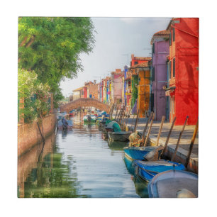 Azulejo Explora el Encanto Vibrante de Burano