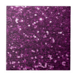Azulejo Falsas chispas púrpuras del purpurina<br><div class="desc">Falso purpurina púrpura grande atractivo.
OBSERVE POR FAVOR:  Éstos son gráficos impresos plano - ningunas piezas aumentadas.</div>
