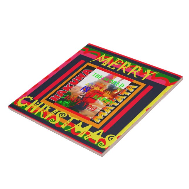 Azulejo Feliz Navidad El mundo a mi alrededor está feliz j (Lado)