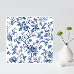 Azulejo Floral azul arte francés vintage<br><div class="desc">Trae un toque de elegancia francesa clásica a tu casa con esta baldosa de cerámica floral azul. Con un bonito diseño floral de inspiración francesa sobre un fondo blanco nítido, esta baldosa desprende un estilo y una sofisticación intemporales. Perfecto para instalaciones de pared, acentos contrastes o proyectos decorativos, cada baldosa...</div>