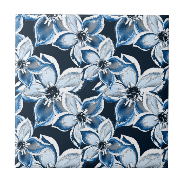 Azulejo Flores azules y blancas en un fondo negro. (Frente)