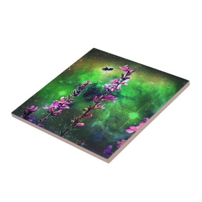 Azulejo Flores rosadas y abeja contra el mundo (Lado)