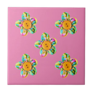 Azulejo Flores rosas, violetas y amarillas sobre rosa suav