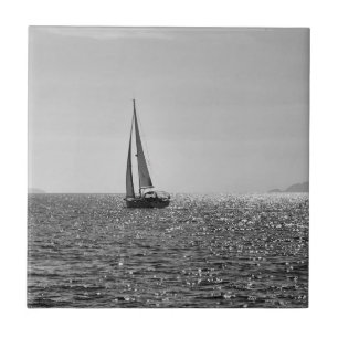Azulejo Foto moderna de Guay del barco de vela en verano