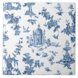Azulejo Fuentes y árboles fantásticos de la época azul<br><div class="desc">La histórica adaptación sin fisuras de un patrón textil John Munn inglés grabado en tela de jouy de los años 1770 con un monumento clásico a Shakespeare,  fuentes,  aves y flores exóticas. Azul sobre fondo blanco.</div>