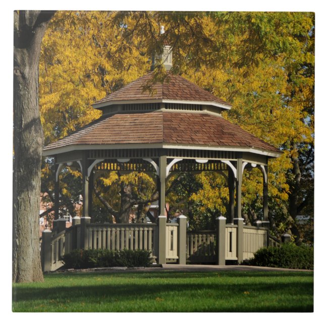 Azulejo Gazebo En Otoño (Frente)
