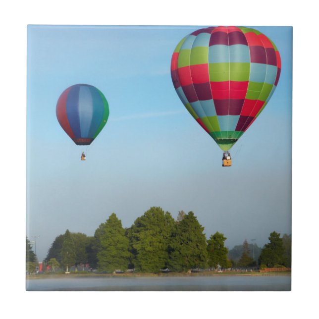 Azulejo Globos aerostáticos sobre un lago, NZ (Frente)