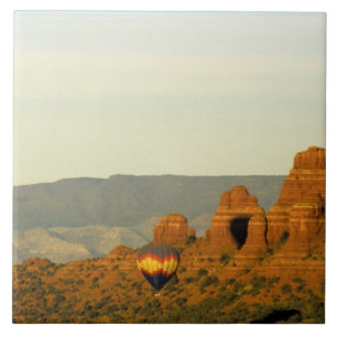 Azulejo Globos de aire caliente en Sedona, Arizona, Estado