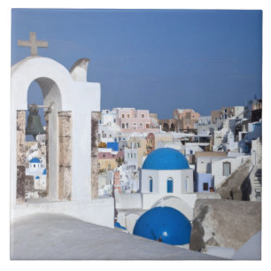 Azulejo Grecia, Santorini. Campanario y cúpulas azules de