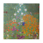 Azulejo Gustav Klimt Flor Jardín Naturaleza<br><div class="desc">Un bonito cuadro del jardín,  un cuadro clásico de Gustav Klimt,  llamado Cottage Garden,  o Bauergarten,  1907,  que se encuentra cerca de un jardín de flores,  un cuadro de flores de colores.</div>