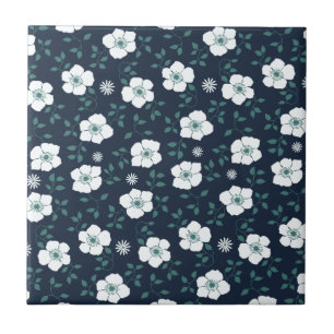 Azulejo Hermoso patrón floral azul y blanco