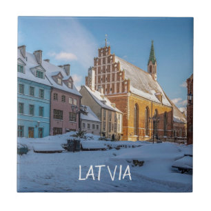 Azulejo Iglesia de San Pedro en invierno en Riga, Letonia
