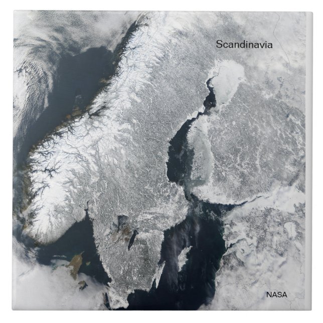 Azulejo Imagen de la NASA desde el espacio: Escandinavia e (Frente)