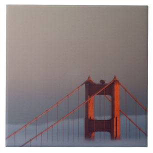 Azulejo La niebla atraviesa la bahía de San Francisco cubr