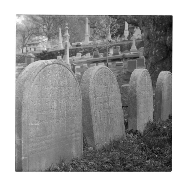 Azulejo lápidas mortuorias viejas (Frente)