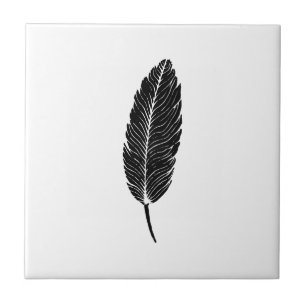 Azulejo Linocut de plumas rusticas en blanco y negro