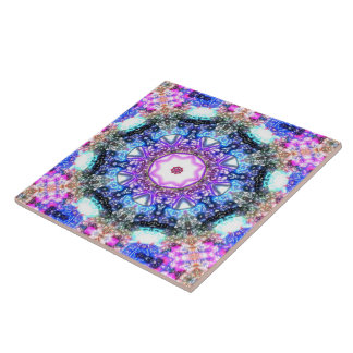 Azulejo mandala fractal floral brillante brillante  