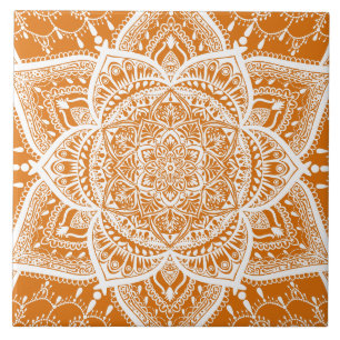 Azulejo Mandala naranja y blanca - Loergans en calabaza