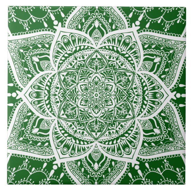 Azulejo Mandala verde y blanca - Loergans en Moringa (Frente)