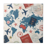 Azulejo Mapa Mundial de Viajes Patrón<br><div class="desc">Azulejo cerámico clásico con patrón inspirado en viajes que incluye pasaportes,  aviones,  sellos de viaje,  brújulas y un fondo de mapa mundial azul claro. Ideal para viajeros,  entusiastas de la aviación,  buscadores de aventuras y cualquiera que ame la estética del wanderlust.</div>