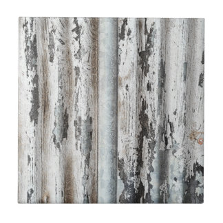 Azulejo Metalizado ondulado y viejo pintado rompió muro