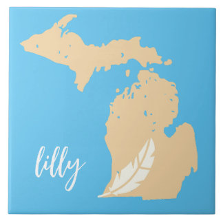Azulejo Michigan Map Feather Nombre personalizado Blue Tan