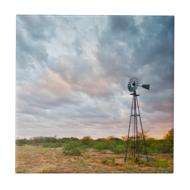 Azulejo Molino de viento y nubes en la puesta del sol (Frente)
