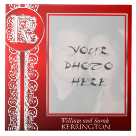 Azulejo Monograma K "Lace blanco sobre rojo" con foto - mo