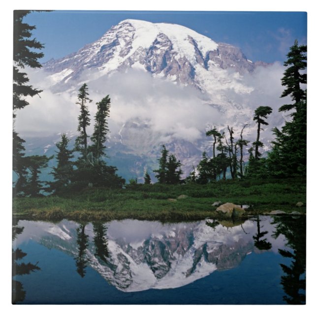 Azulejo Monte Rainier reflejado en un tarn de montaña (Frente)