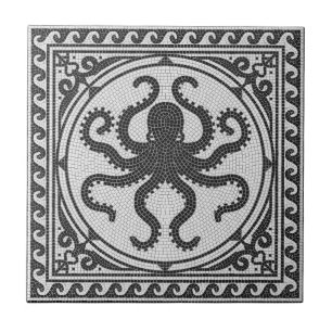 Azulejo Mosaico antiguo romano en blanco y negro con pulpo