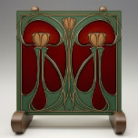 Azulejo Mosaico cerámico de tulipano Art Nouveau<br><div class="desc">Este azulejo de cerámica exuda la calidez y el esplendor de la época Art Nouveau, capturando la esencia de su estilo icónico. Los tulipanes gemelos en ricos tonos de ámbar y oro se elevan contra un impresionante telón de fondo de armiño y marrón, sus tallos delgados y hojas curváceas delineadas...</div>