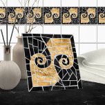 Azulejo Mosaico de mosaico roto griego negro y oro<br><div class="desc">Mosaico de mosaico roto griego negro y oro</div>