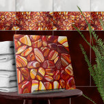 Azulejo Mosaico de piedras agate y carneliana<br><div class="desc">Esta hermosa baldosa es parte de mi colección "Veo rojo" de tejas con tonos rojos y naranjas en diferentes texturas - acuarela, mármol, ágata, carneliano, citrina. Utilícelo para crear un aspecto impresionante en el cuarto de baño o en la ducha, como por ejemplo mosaicos acentuados de azulejos detrás de la...</div>