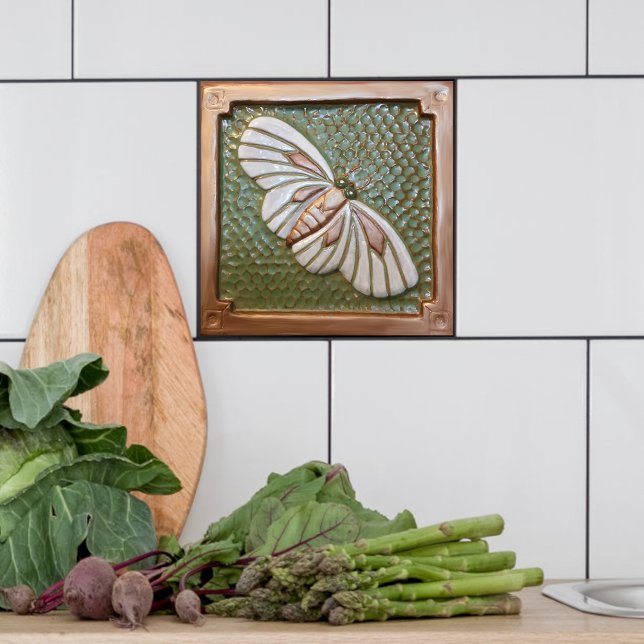 Azulejo Moth, verde y cobre, artesano de mosaico cerámico (Single Moth tile shown with white field tiles.)