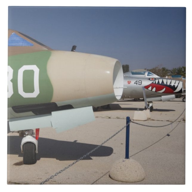 Azulejo Mystere, un luchador construido en Francia (Frente)